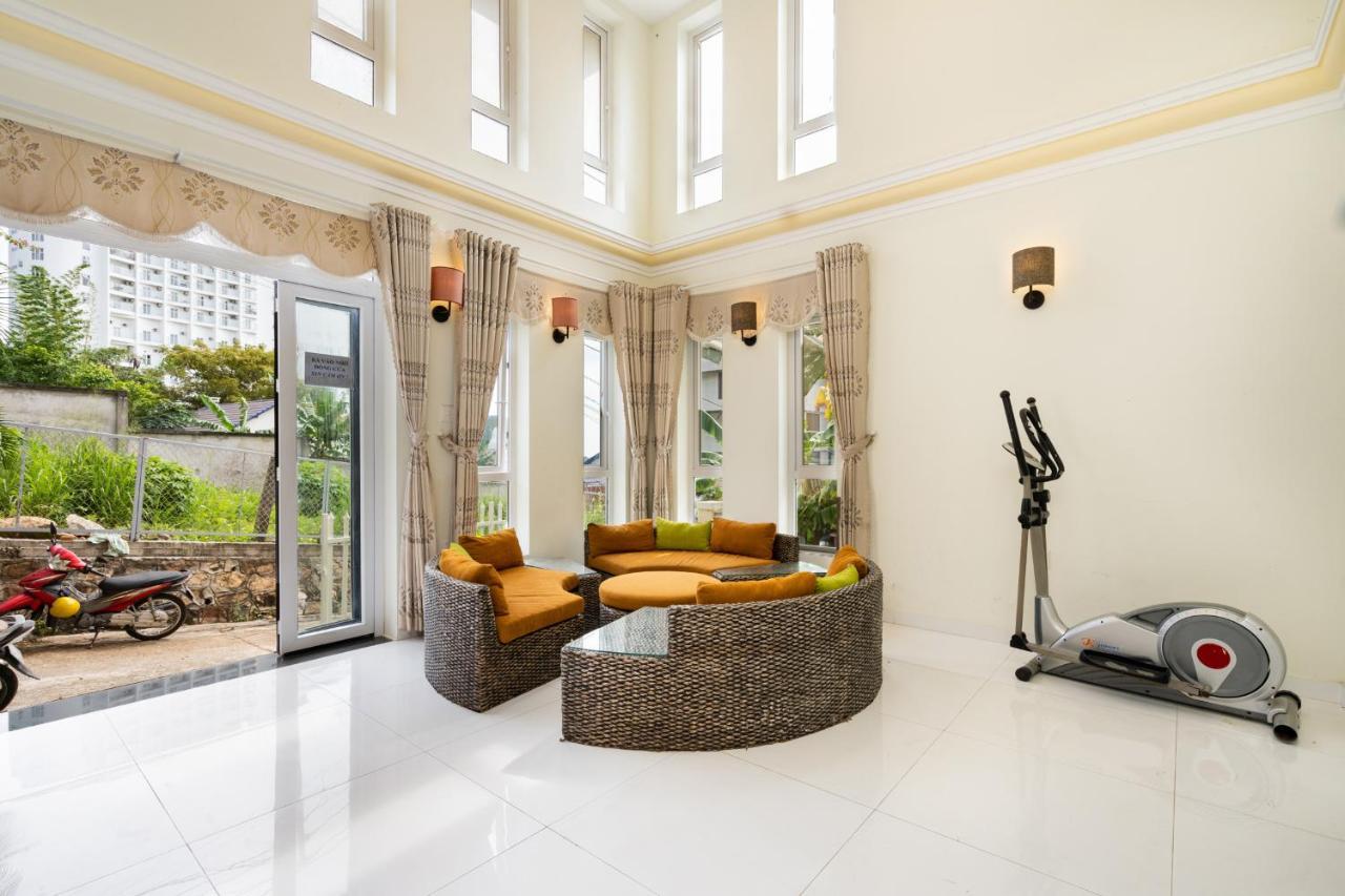 Sunset Bai Dau Boutique